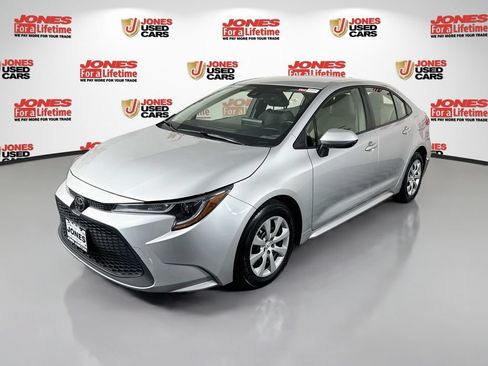 Certified 2022 Toyota Corolla LE FWD image 12