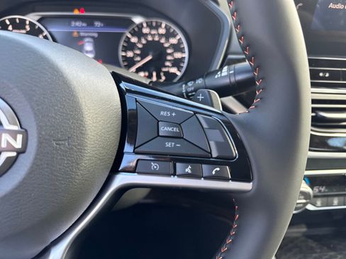 New 2025 Nissan Altima 2.5 SR image 16