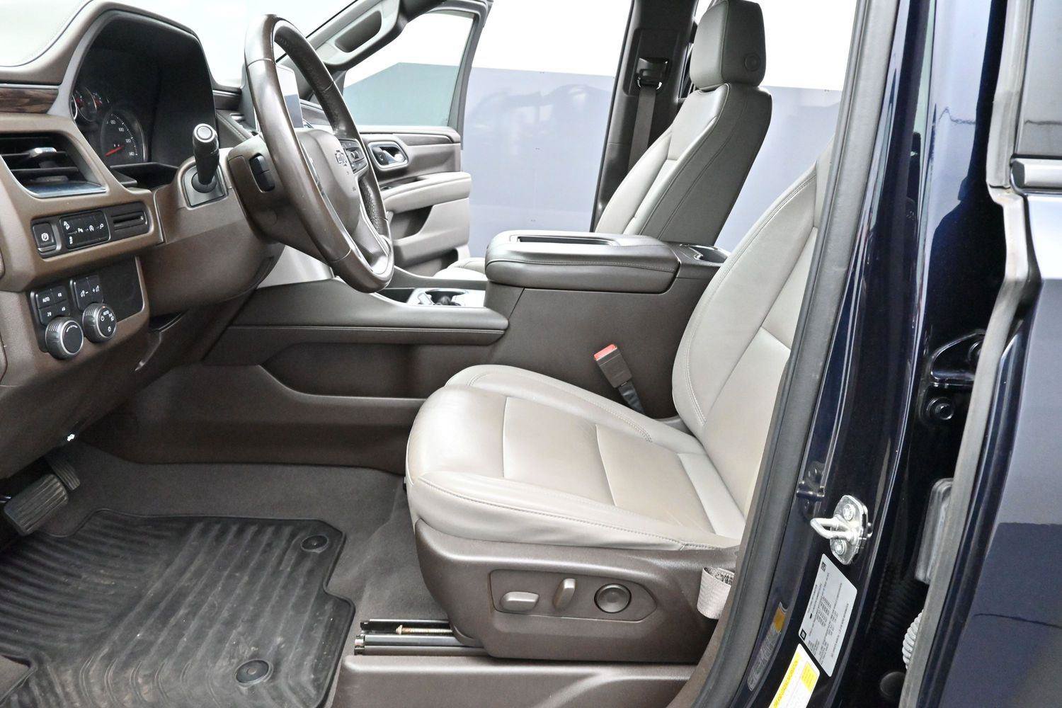Used 2021 Chevrolet Tahoe Z71 AWD/4WD image 15