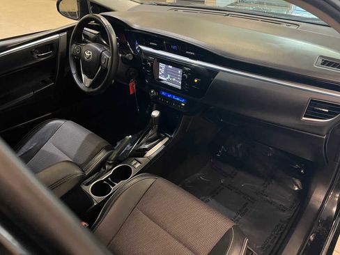 Used 2015 Toyota Corolla S image 13