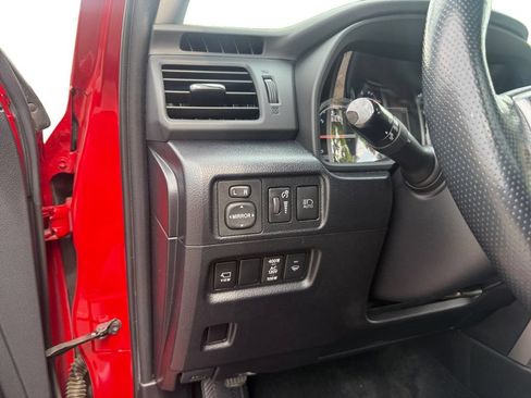 Used 2023 Toyota 4Runner Limited AWD/4WD image 13