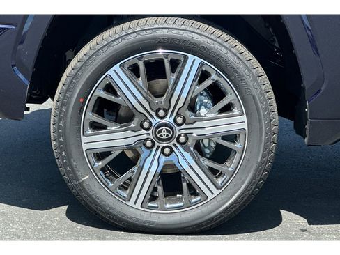 New 2025 Toyota Tundra Capstone image 32