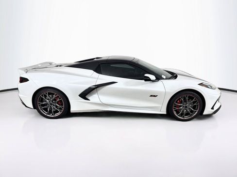 Used 2023 Chevrolet Corvette Stingray Premium Conv w/ Z51 Performance Package RWD image 27