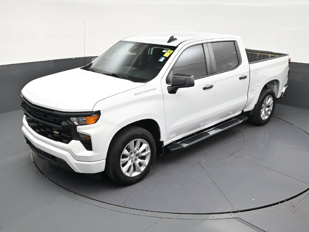 Used 2024 Chevrolet Silverado 1500 Custom RWD image 11