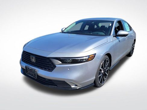 New 2026 Honda Accord Touring image 9