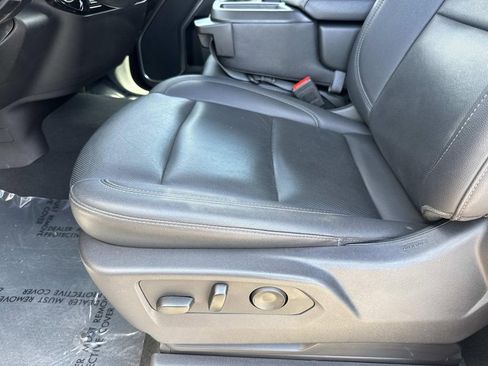 Used 2025 GMC Sierra 1500 SLT AWD/4WD image 27