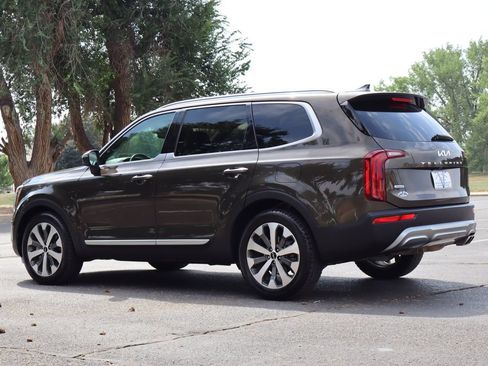 Used 2022 Kia Telluride S AWD/4WD image 7
