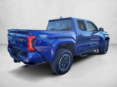 Used 2025 Toyota Tacoma TRD Sport image 5