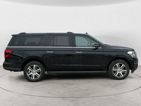 Used 2024 Ford Expedition Max Limited AWD/4WD image 6