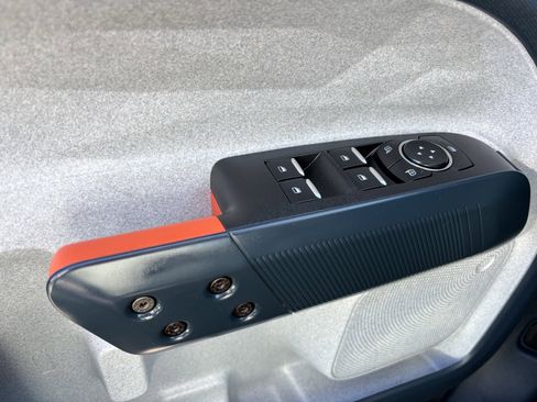 Used 2024 Ford Maverick XLT image 17