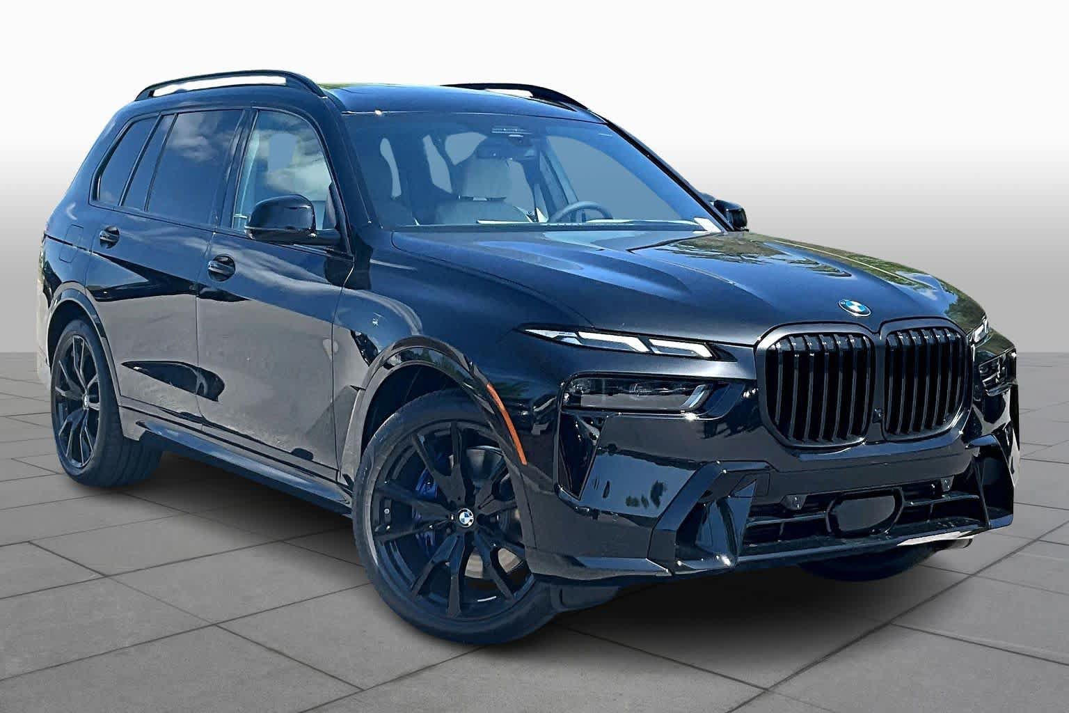 Used 2026 BMW X7 xDrive40i w/ M Sport Package AWD/4WD image 2