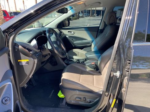 Used 2017 Hyundai Santa Fe Sport FWD image 6