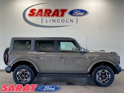 New 2025 Ford Bronco Outer Banks