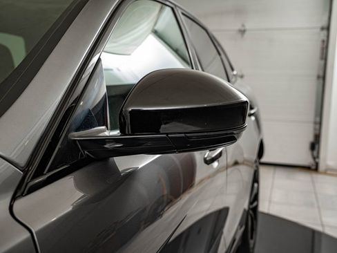 Certified 2025 Jaguar F-PACE R-Dynamic S image 9