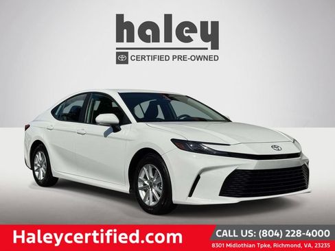 Used 2026 Toyota Camry LE FWD image 1