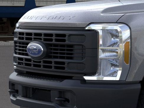 New 2026 Ford F250 XL w/ XL Off-Road Package image 38