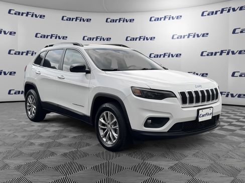Used 2022 Jeep Cherokee Latitude Lux w/ Sun & Sound Group AWD/4WD image 7