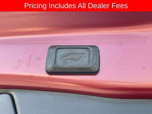 Used 2022 Toyota RAV4 XLE Premium AWD/4WD image 14