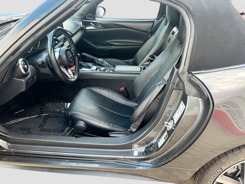 Used 2022 MAZDA MX-5 Miata Grand Touring RWD image 21