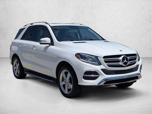 Used 2018 Mercedes-Benz GLE 350 image 3
