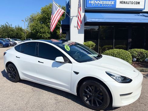 Used 2019 Tesla Model 3 Standard Range Plus RWD image 28