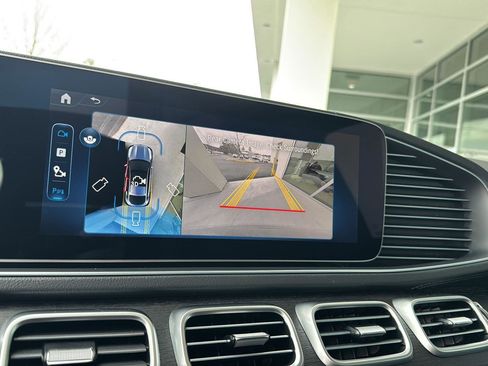 Used 2025 Mercedes-Benz GLE 450 GLE 450 image 23