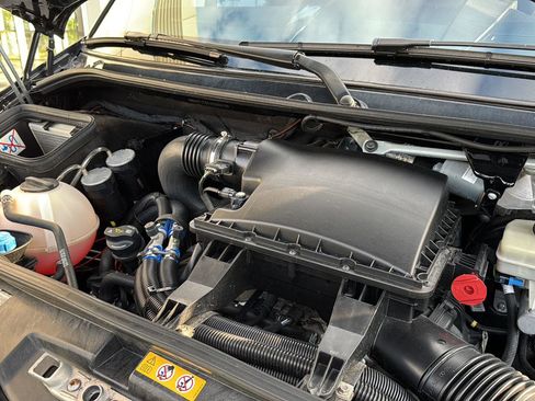 Used 2018 Mercedes-Benz Sprinter 3500 image 29