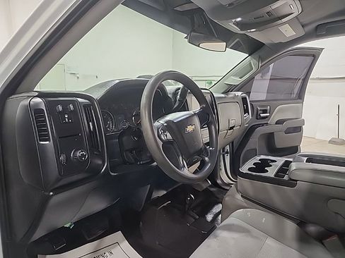 Used 2017 Chevrolet Silverado 1500 W/T w/ Trailering Package AWD/4WD image 31