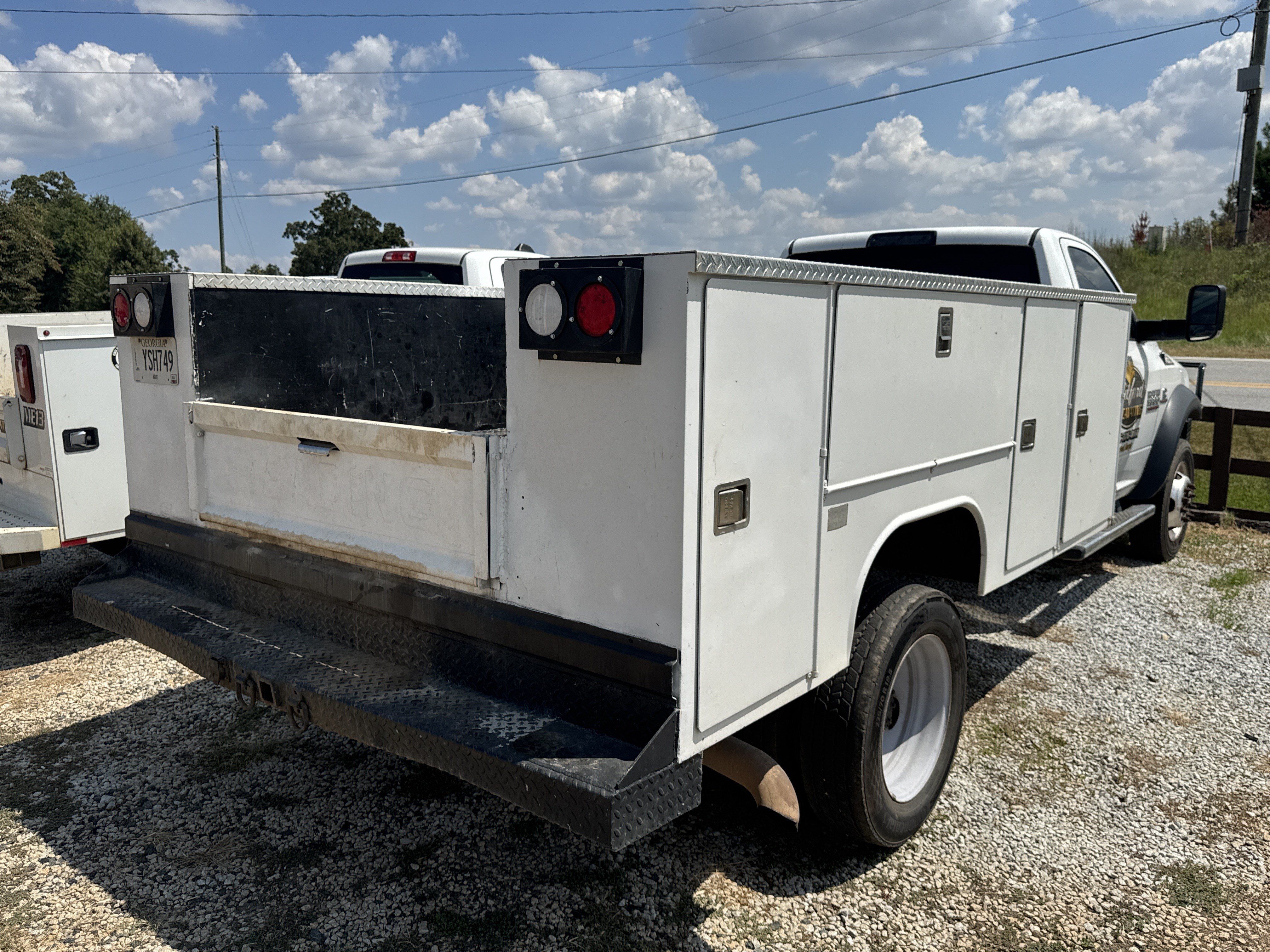 Used 2015 RAM 5500 Tradesman w/ Power & Remote Entry Group AWD/4WD image 4