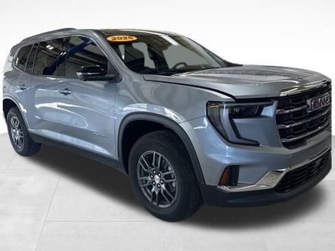 Used 2025 GMC Acadia Elevation image 10