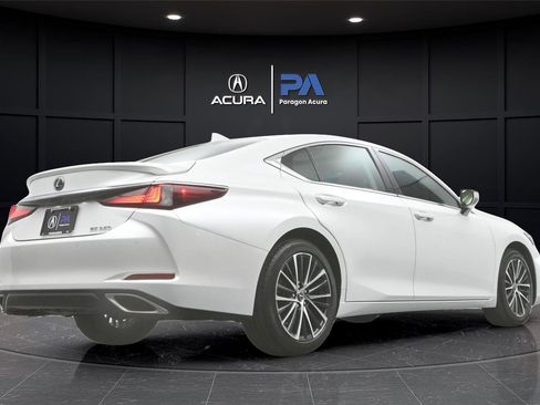 Used 2023 Lexus ES 350 w/ Premium Package FWD image 28
