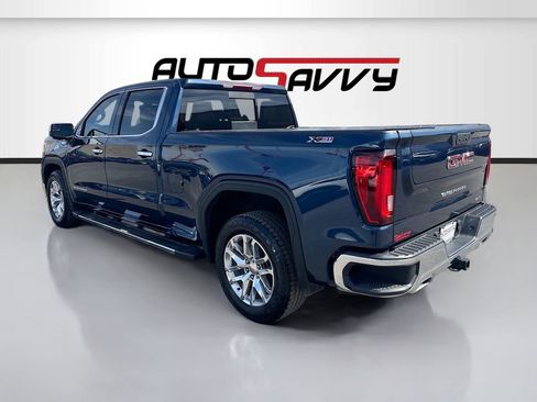 Used 2022 GMC Sierra 1500 SLT w/ SLT Premium Package AWD/4WD image 5