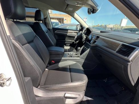 Used 2018 Volkswagen Atlas SE image 19
