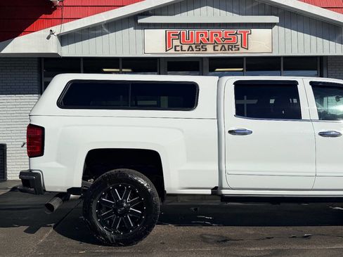 Used 2019 Chevrolet Silverado 2500 LT image 11