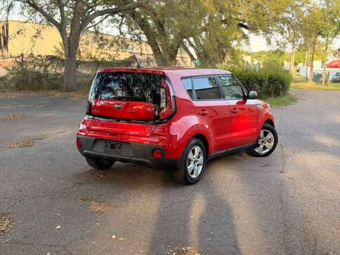 Used 2019 Kia Soul Base 4dr Crossover 6A image 5