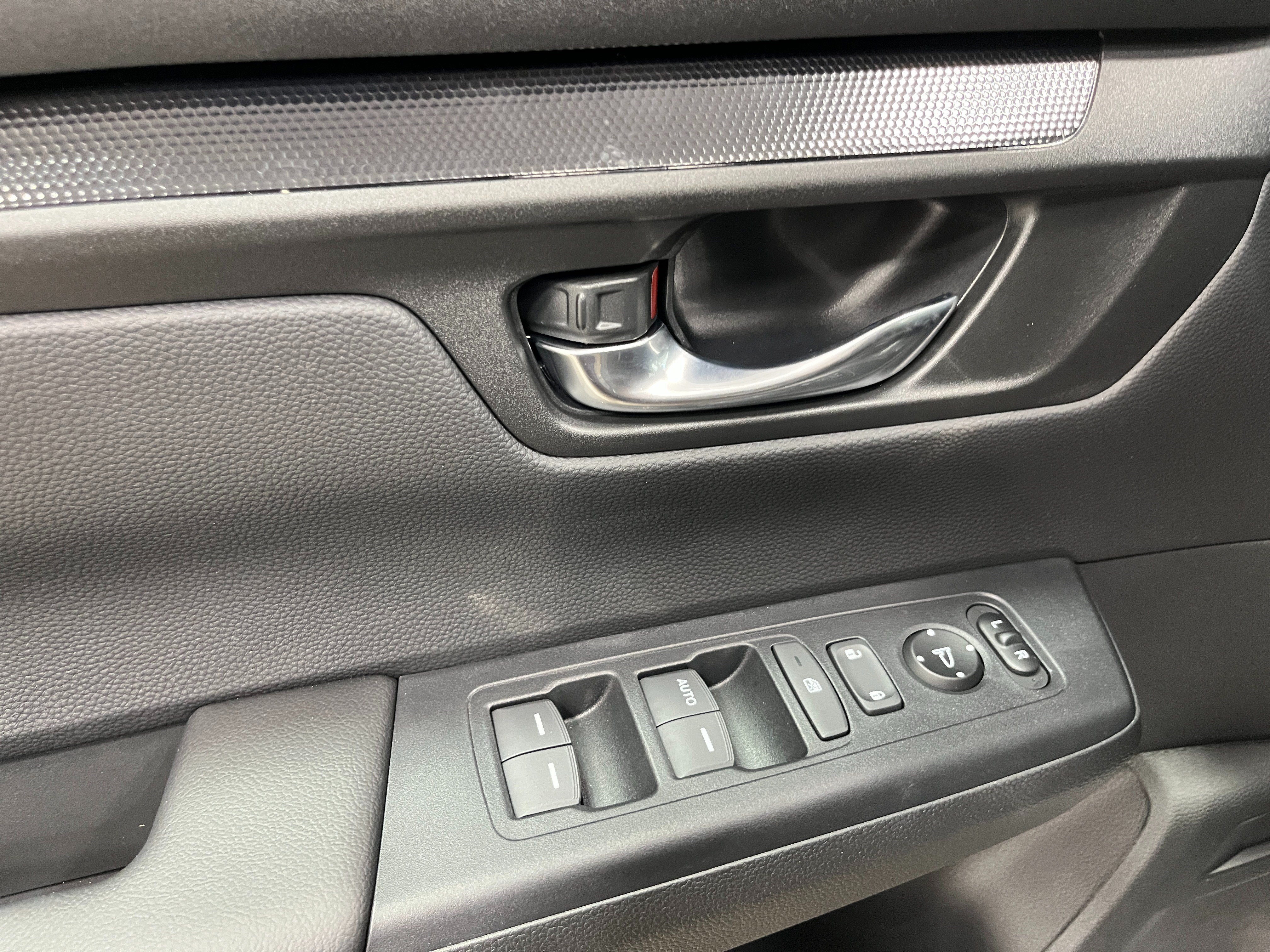 New 2026 Honda CR-V LX image 13