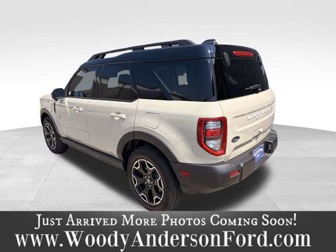 Used 2025 Ford Bronco Sport Outer Banks w/ Outer Banks Tech Package+ AWD/4WD image 4