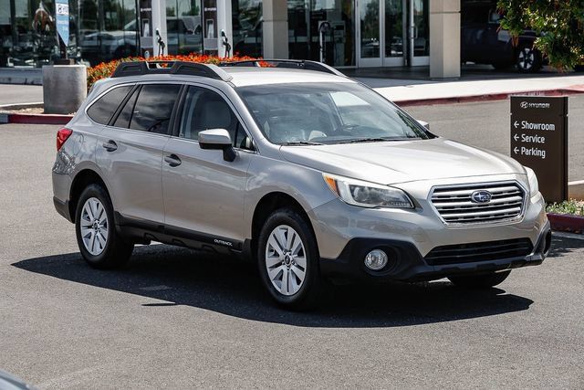 Used 2016 Subaru Outback 2.5i Premium AWD/4WD image 6