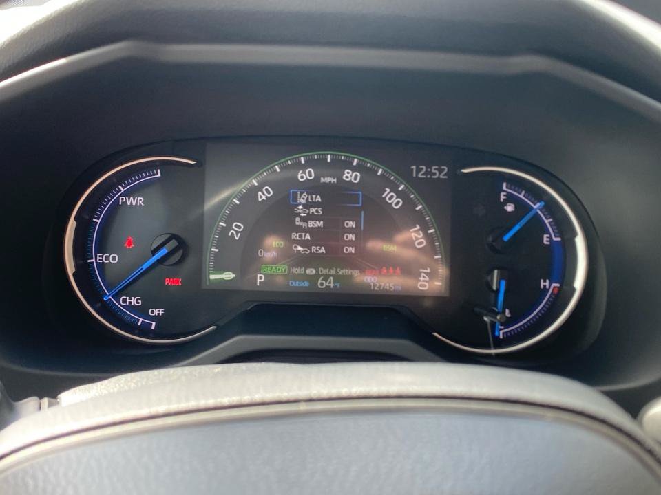 Used 2025 Toyota RAV4 XLE w/ Convenience Package AWD/4WD image 12
