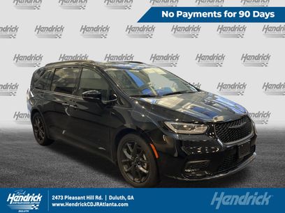 Used 2025 Chrysler Pacifica Limited