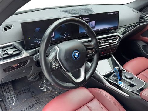 Used 2022 BMW i4 eDrive40 image 14