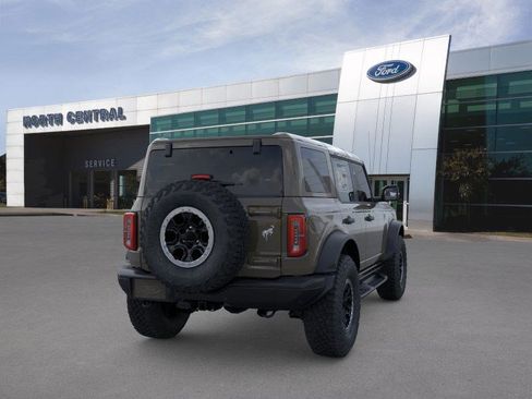 New 2025 Ford Bronco Badlands image 8