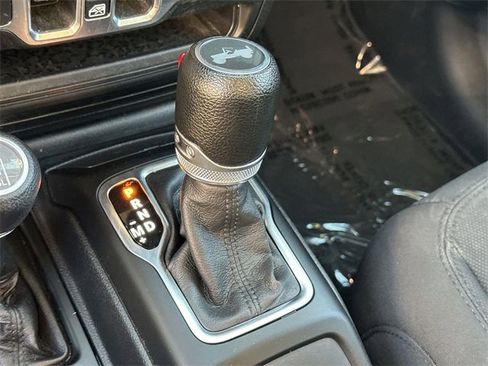 Used 2023 Jeep Wrangler Sport S image 14