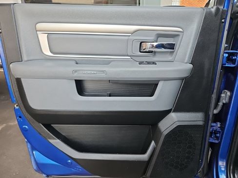 Used 2019 RAM 1500 Big Horn AWD/4WD image 23