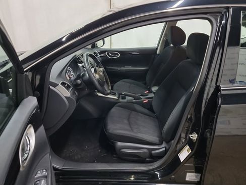 Used 2019 Nissan Sentra SV image 9