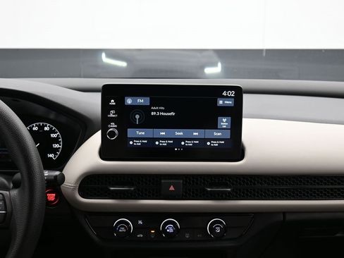 Certified 2026 Honda HR-V LX image 42