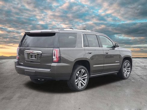 Used 2019 GMC Yukon Denali w/ Denali Ultimate Package image 9