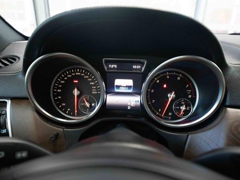 Used 2018 Mercedes-Benz GLS 550 GLS 550 image 15