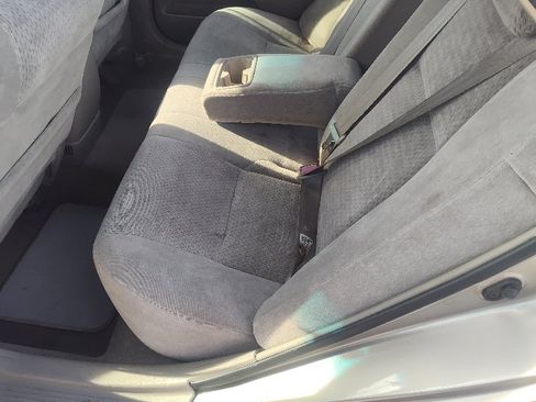 Used 2002 Toyota Camry LE image 15