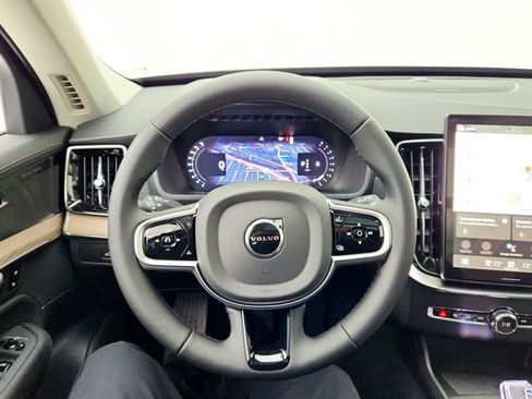 New 2026 Volvo XC90 B6 Plus w/ Protection Package image 20